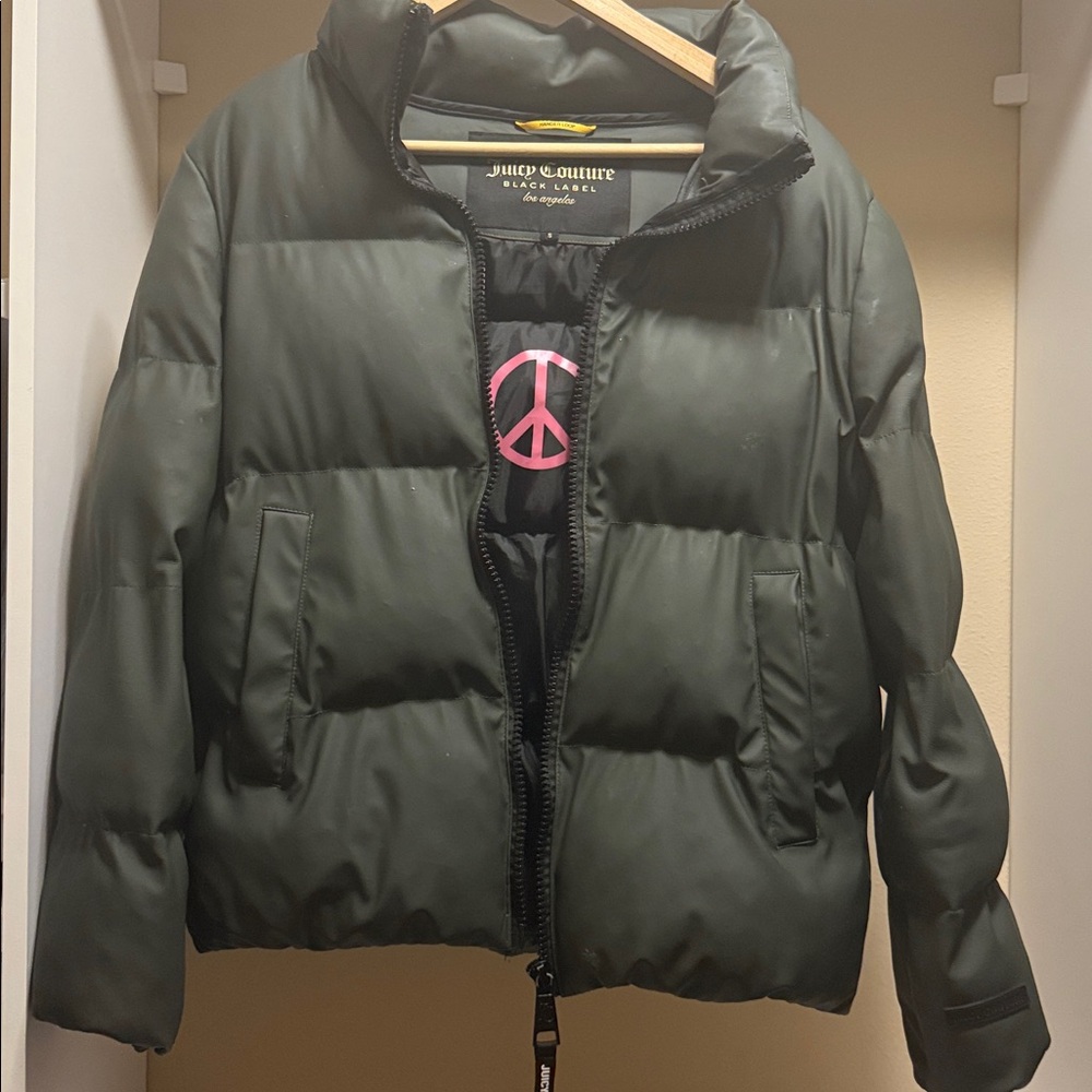 Juicy Couture Cropped Puffer Jacket Dark Green Winter Coat Cozy Warm Size S